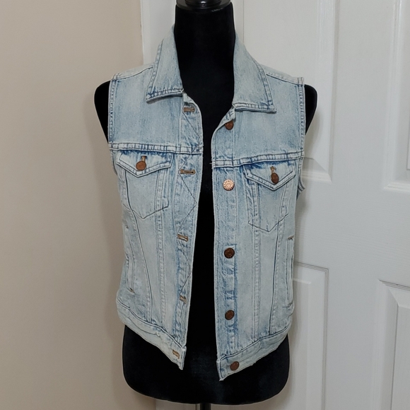 NWT Madewell Light Wash Denim Jean Vest - Picture 2 of 12